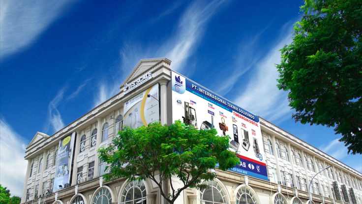 Gedung ITS Scale
